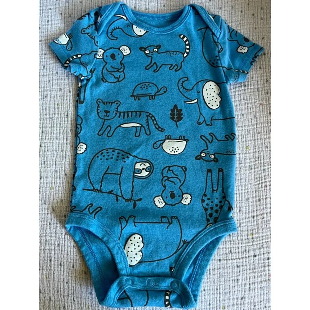 Carter’s 6 months Animals 3 piece set 1 Sleeper 2 Body Suits